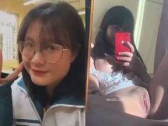 Clip Sex Lưu Thị Quỳnh Như Tự Sướng Cái Mu Lồn Khi Xem Đá Bóng