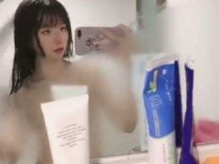 Gái Xinh Dính Scandal Vì Lộ Clip Sẽ Trên Mạng Xã Hội